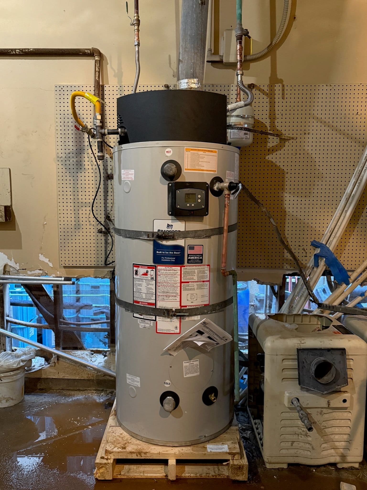 100-Gallon Commercial Water Heater Installation in Thousand Oaks image